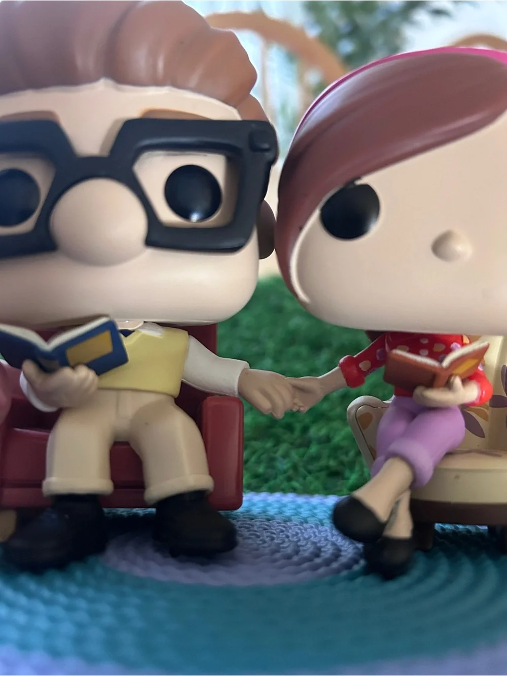 Funko Pop! Moment Disney Pixar Up Carl & Ellie Holding Hands Vinyl Figure No Box